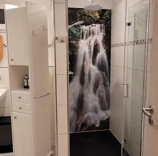 Zum Pfalzwanderer * 山麓魏森海姆